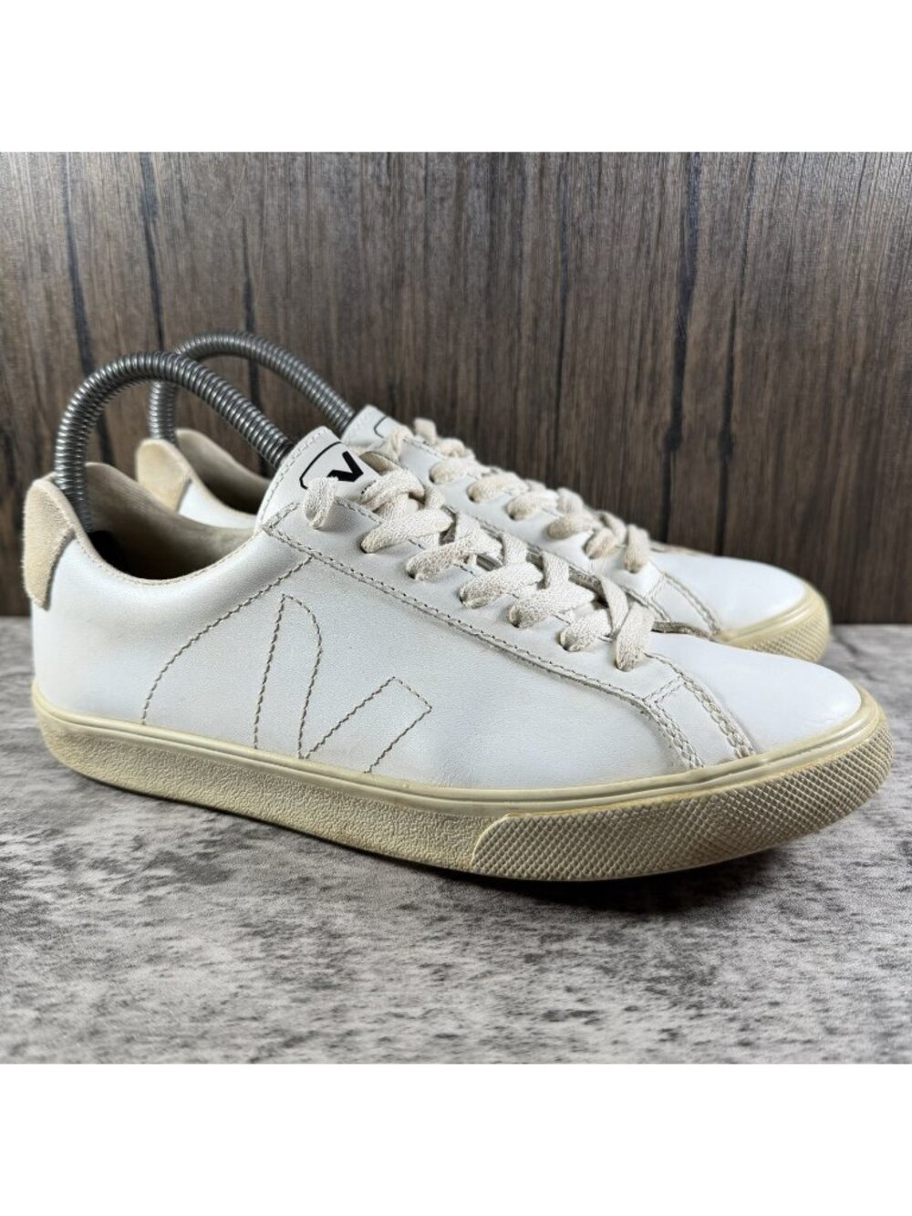 Veja Esplar Women White Leather Low Top Sneakers Size 6 EUR 37 Beige Suede Trim